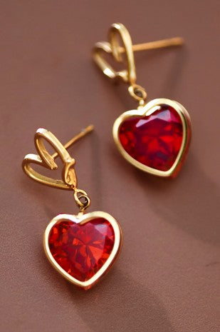 18k Gold Plated Dazzling Heart Earrings